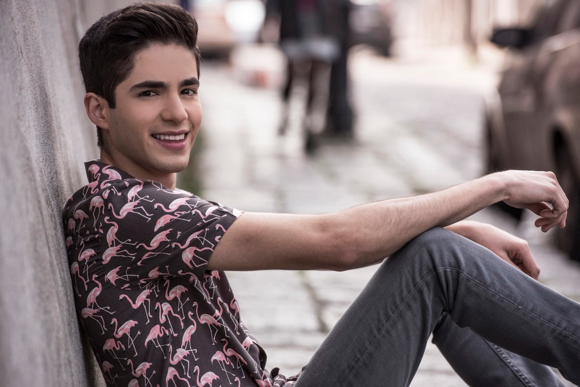 Conoce a Jary, la nueva promesa del pop en español