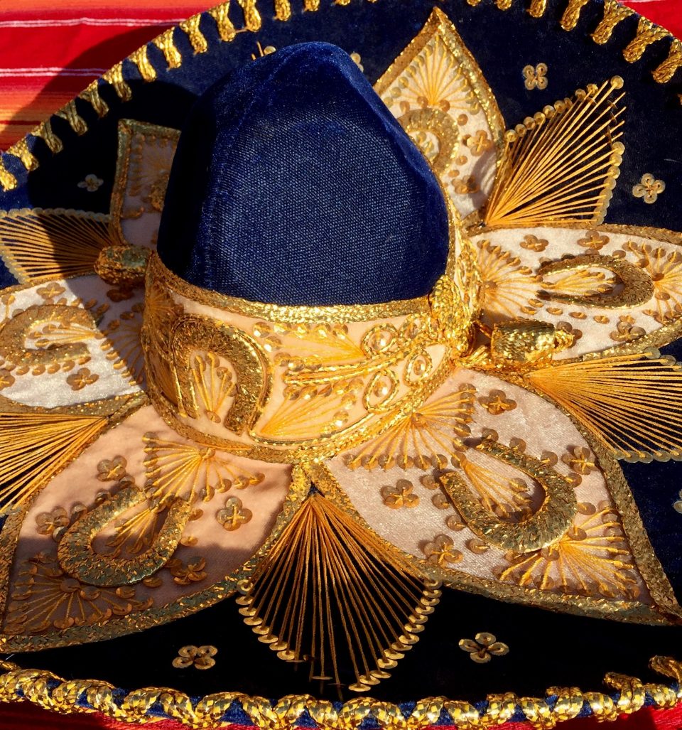 sombrero-1833089_1920-960x1027.jpg